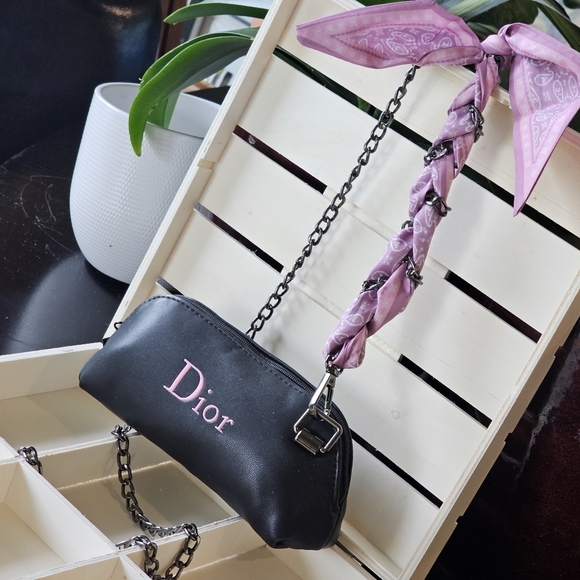 Christian Dior Black and Pink Clutch W/Crossbody Chain & Twilly Added - Picture 14 of 17